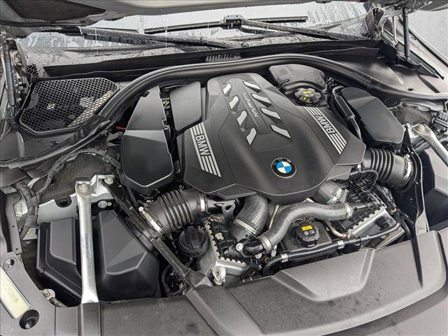 Used 2020 BMW 750i xDrive w/ Executive Package image 25