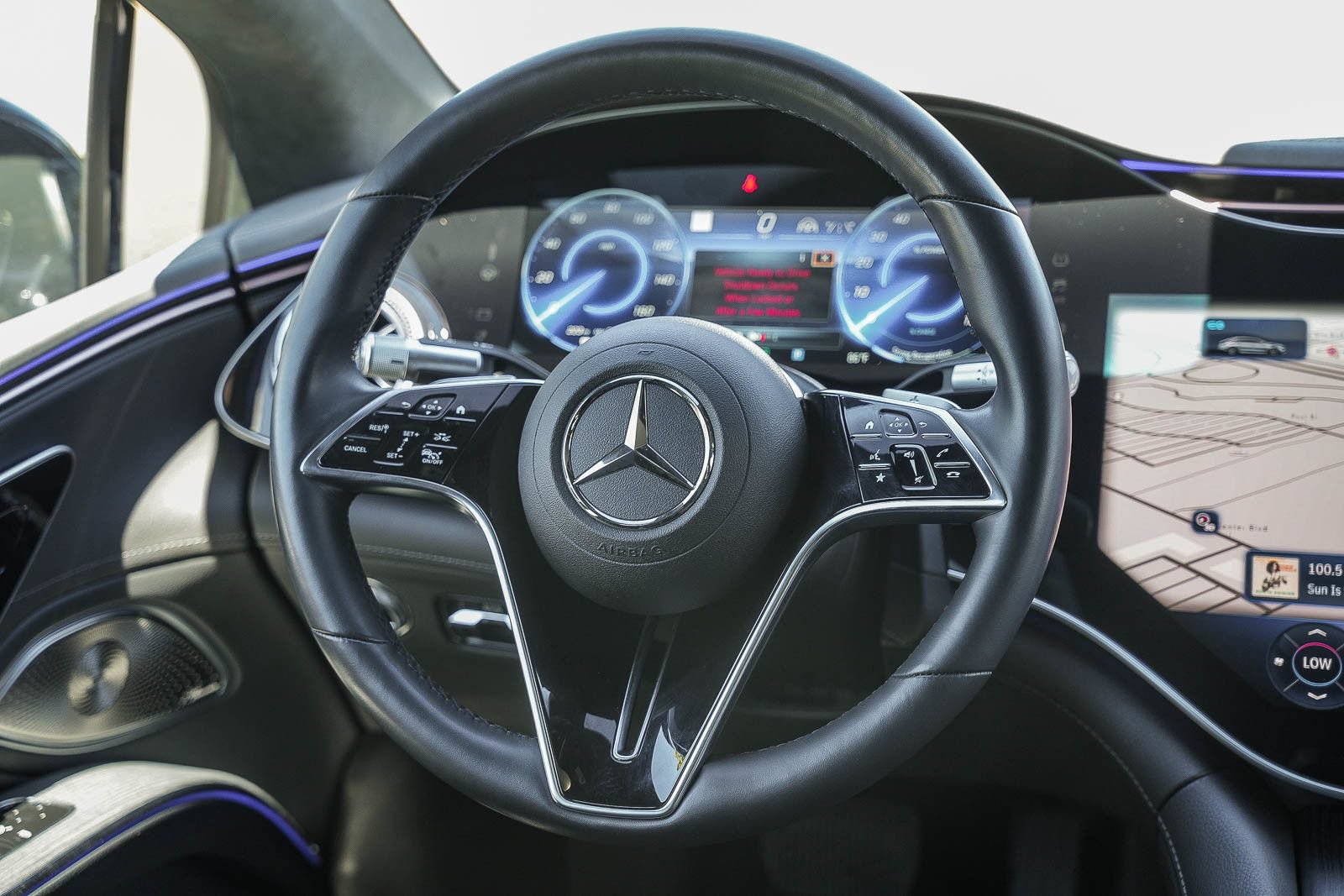 Used 2023 Mercedes-Benz EQS 580 4MATIC Sedan image 16