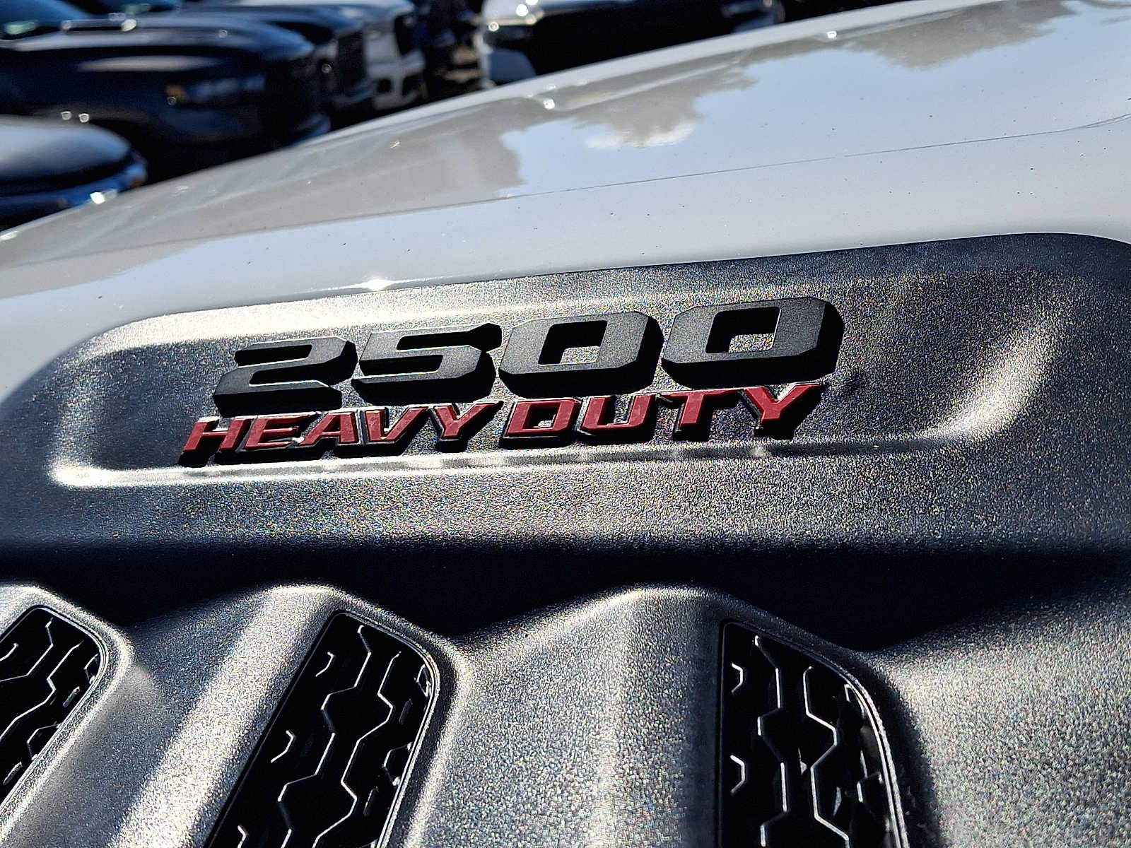 Used 2026 RAM 2500 Laramie AWD/4WD image 33