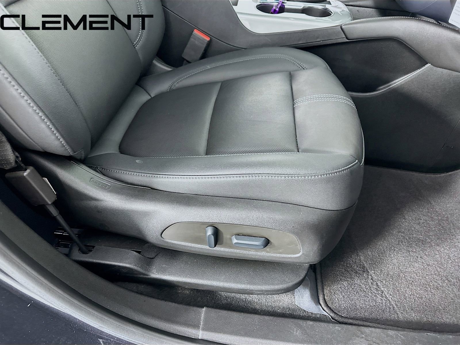 Used 2022 Chevrolet Blazer LT image 33