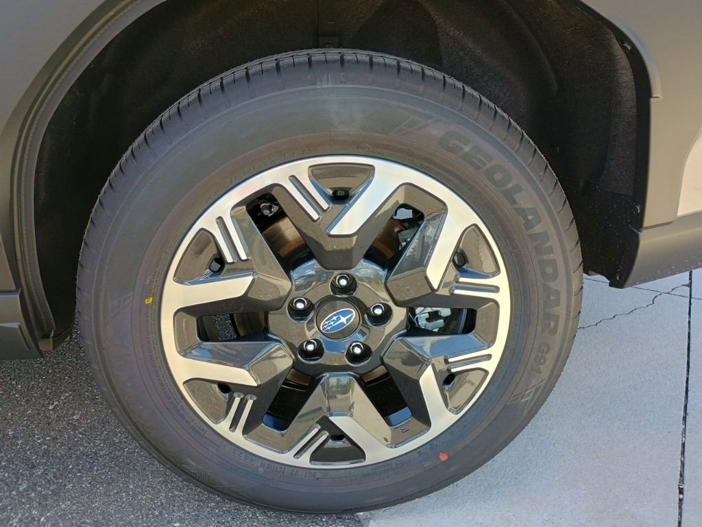 New 2026 Subaru Forester Premium image 7