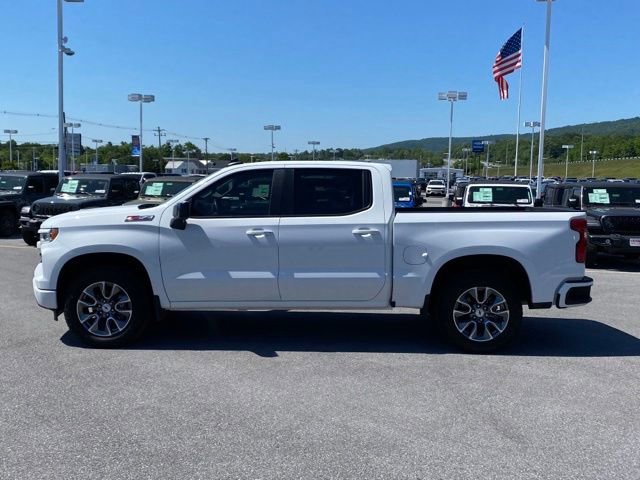 Used 2025 Chevrolet Silverado 1500 RST AWD/4WD image 2