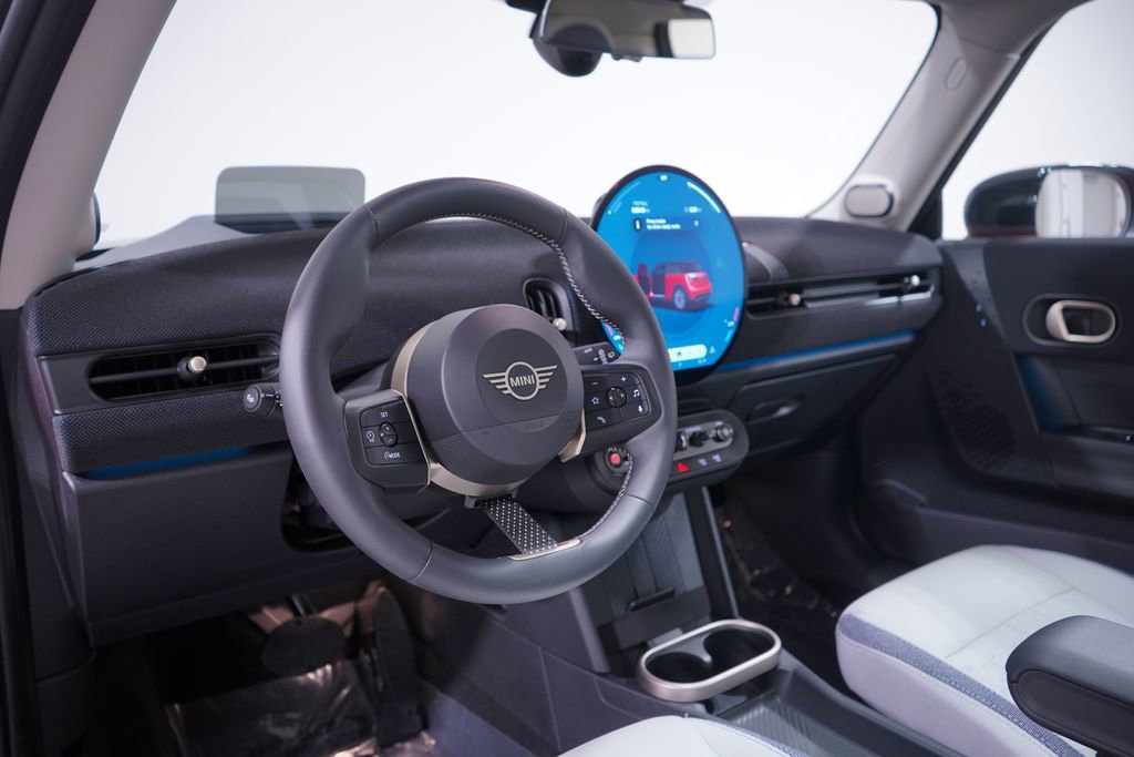 Used 2025 MINI Cooper S image 6