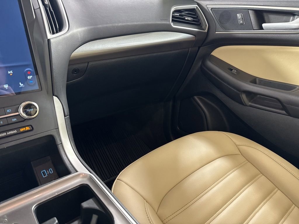Used 2024 Ford Edge SEL w/ Convenience Package image 30