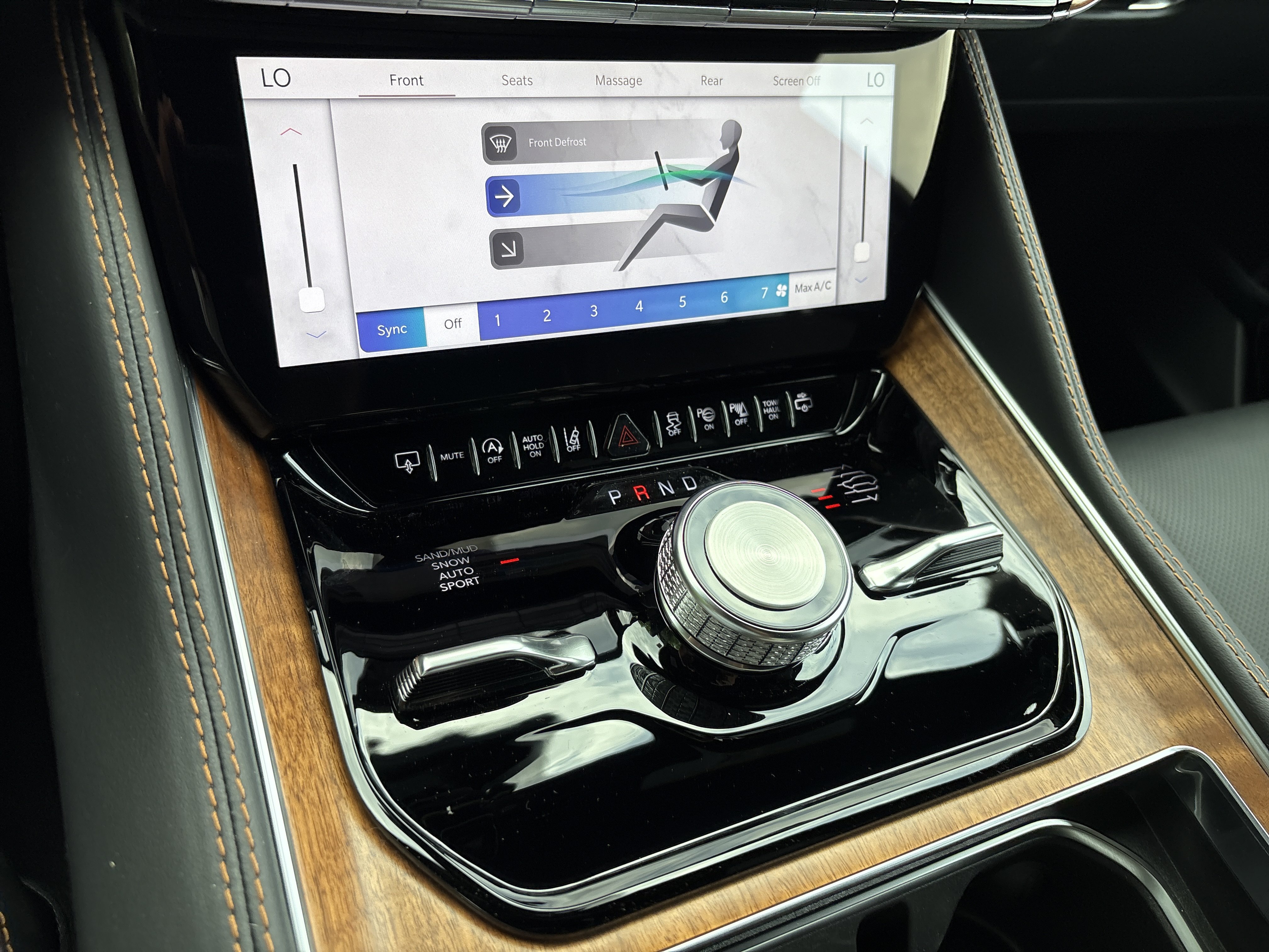 New 2026 Jeep Grand Wagoneer L Summit AWD/4WD image 29