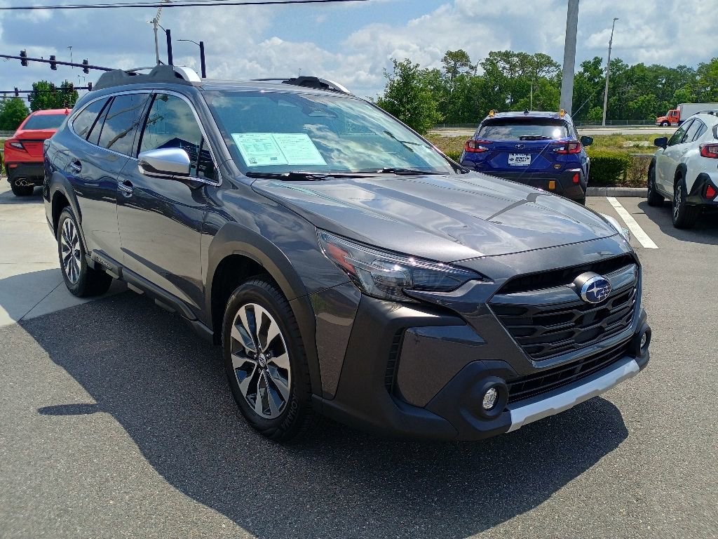 Certified 2023 Subaru Outback Touring XT AWD/4WD image 3