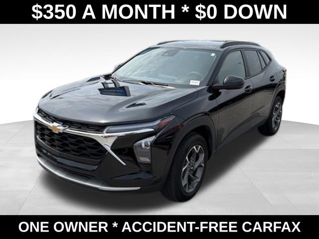 Used 2025 Chevrolet Trax LT w/ Driver Confidence Package