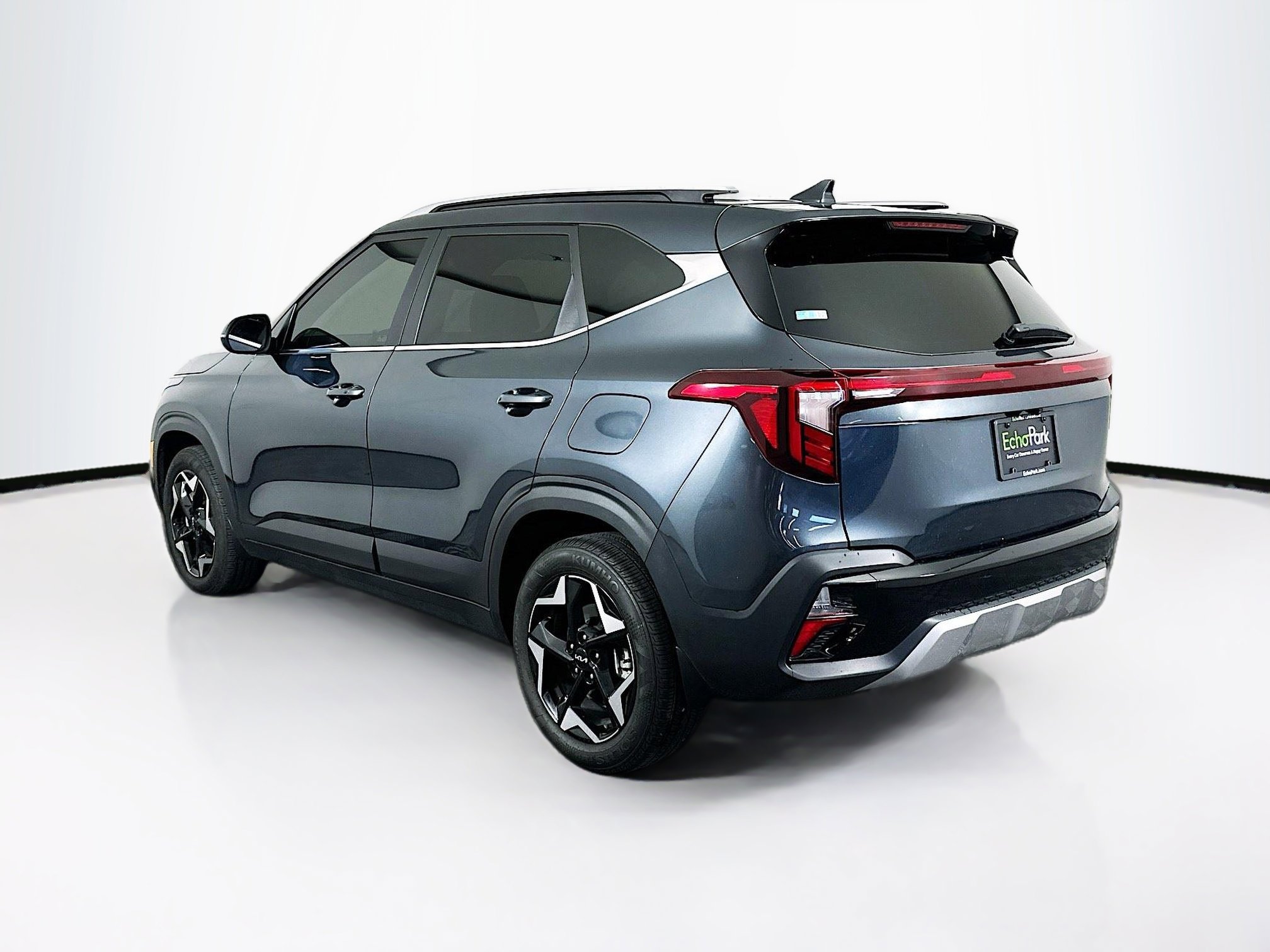 Used 2024 Kia Seltos EX image 5