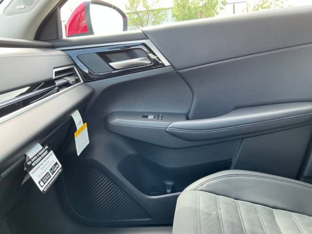 New 2025 Mitsubishi Outlander SE image 17