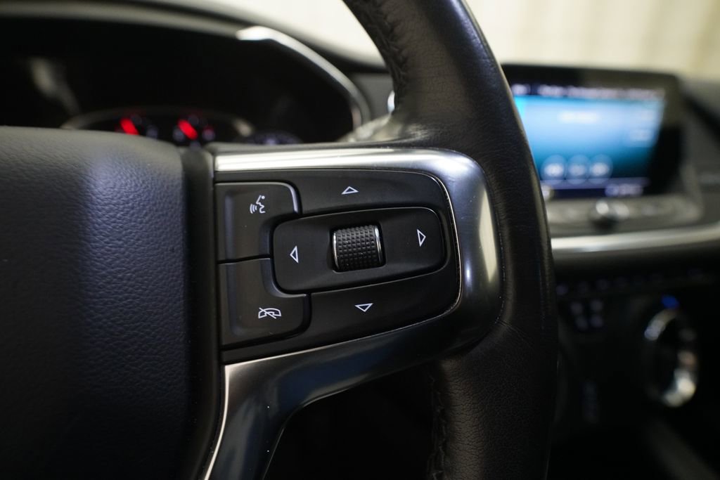 Used 2020 Chevrolet Blazer LT image 17