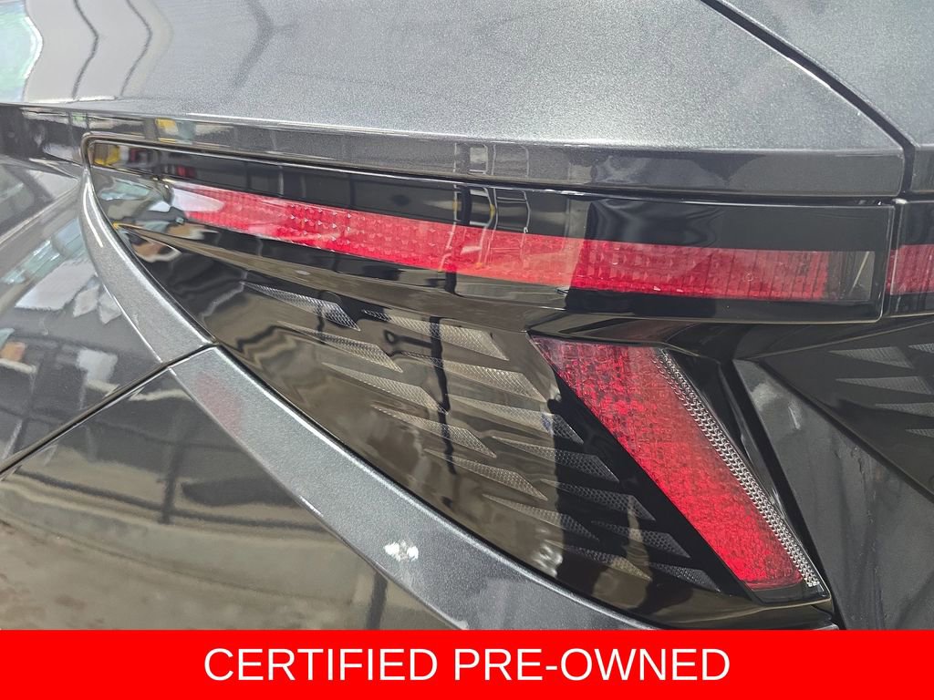 Certified 2023 Hyundai Tucson Limited AWD/4WD image 35