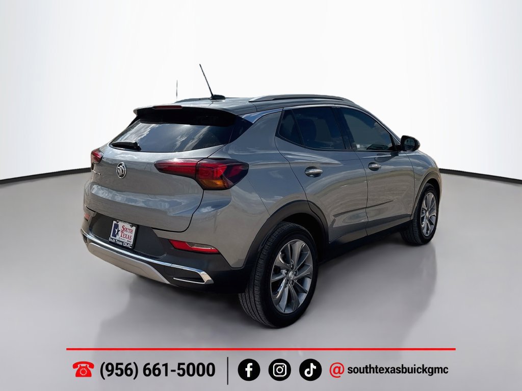 Used 2023 Buick Encore GX Essence w/ Experience Buick Package FWD image 8