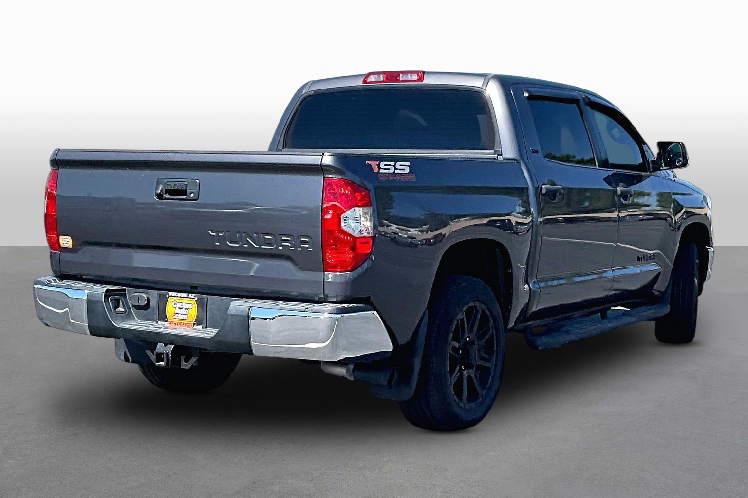 Used 2019 Toyota Tundra SR5 w/ SR5 Upgrade Package RWD image 2
