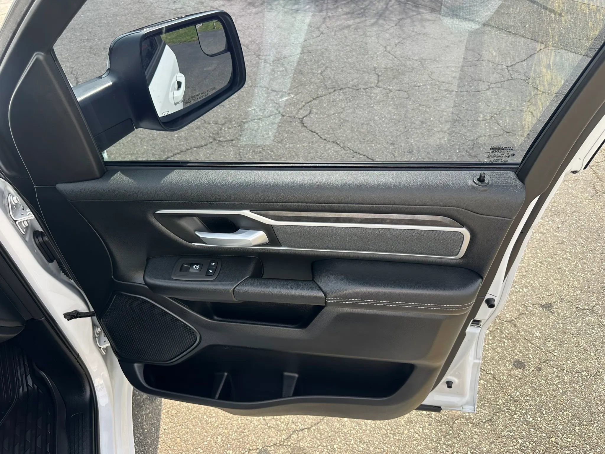 Used 2021 RAM 1500 Big Horn image 34