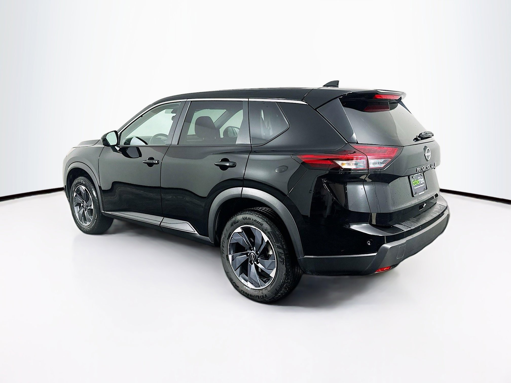 Used 2025 Nissan Rogue SV FWD image 5