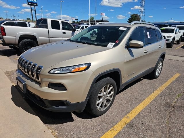 Used 2014 Jeep Cherokee Latitude w/ Comfort/Convenience Group AWD/4WD image 9