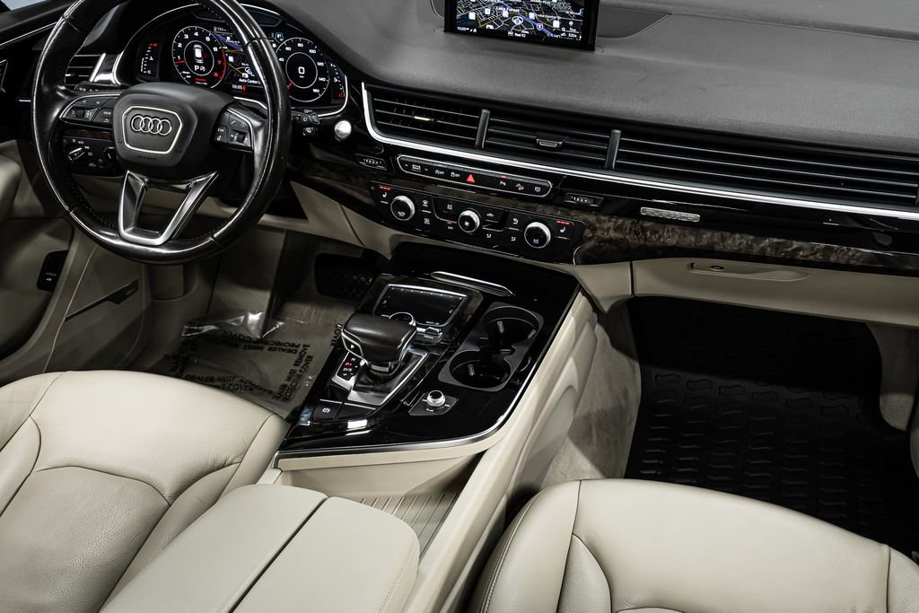 Used 2019 Audi Q7 3.0T Premium Plus w/ Premium Plus Package image 18