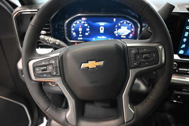 New 2026 Chevrolet Silverado 3500 LTZ w/ LTZ Premium Package AWD/4WD image 27