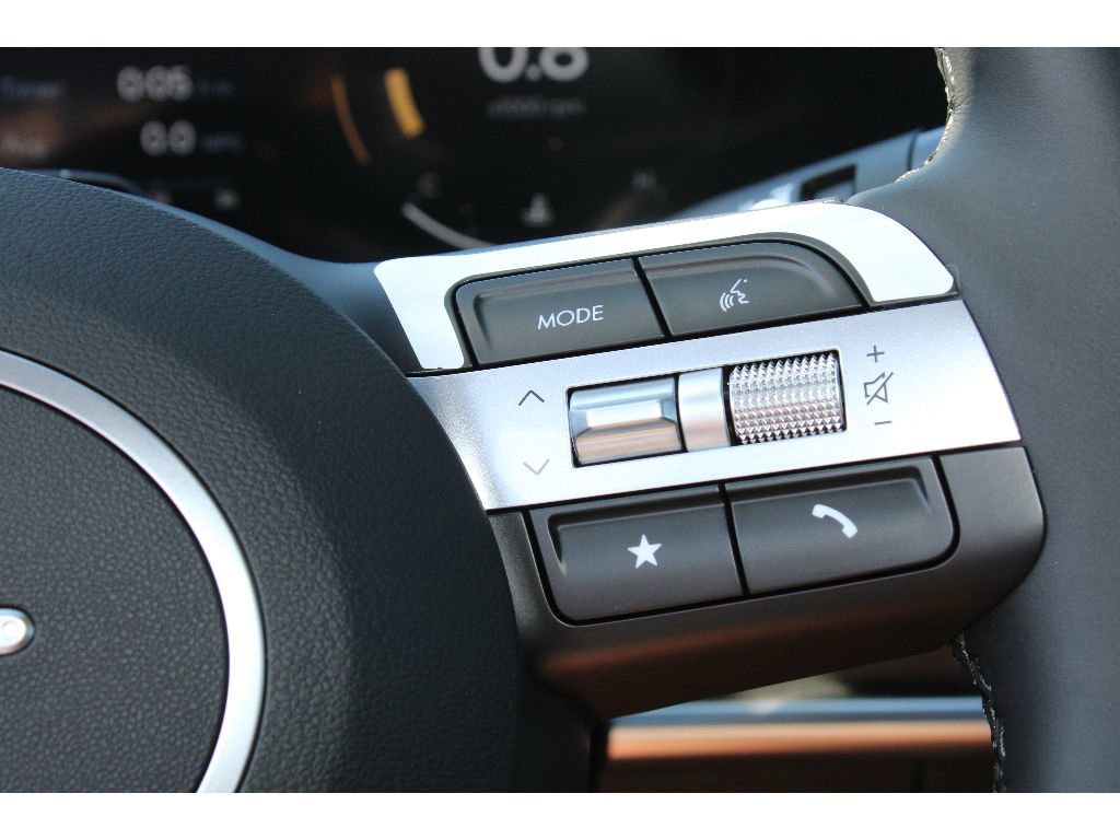 Used 2025 Hyundai Santa Cruz Limited image 24