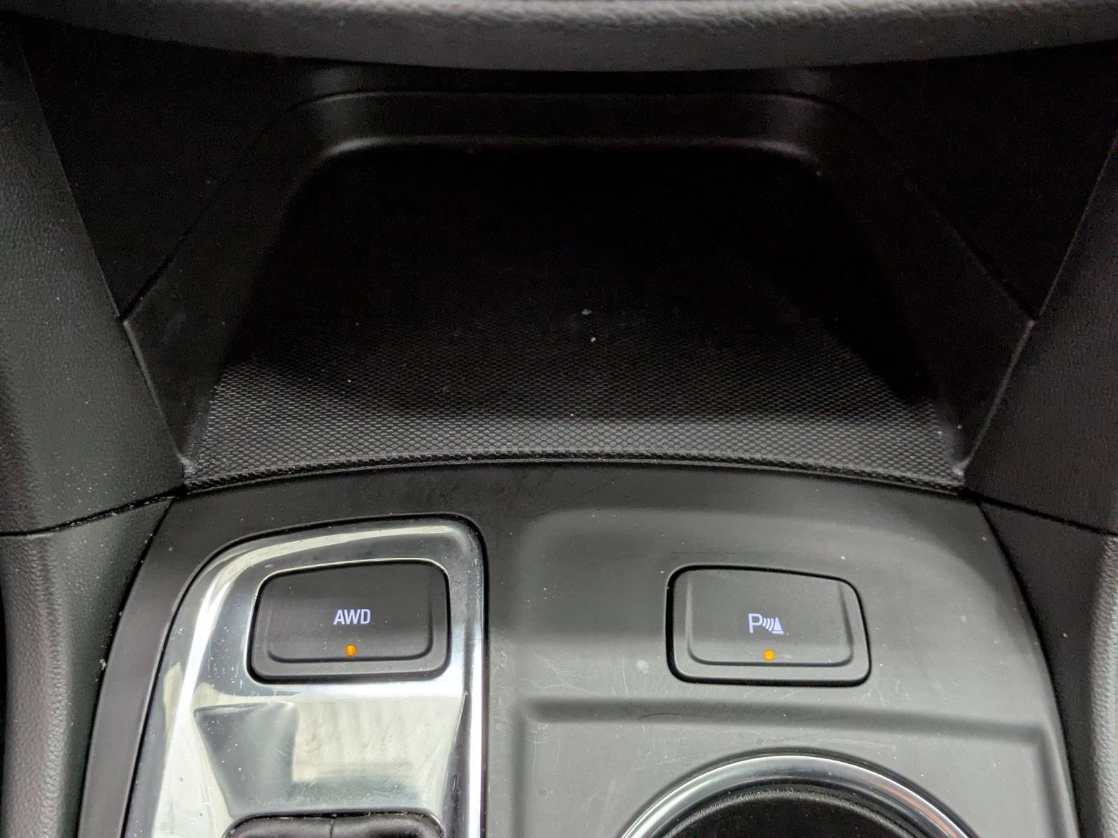 Used 2023 Chevrolet Equinox LT w/ Driver Convenience Package image 32