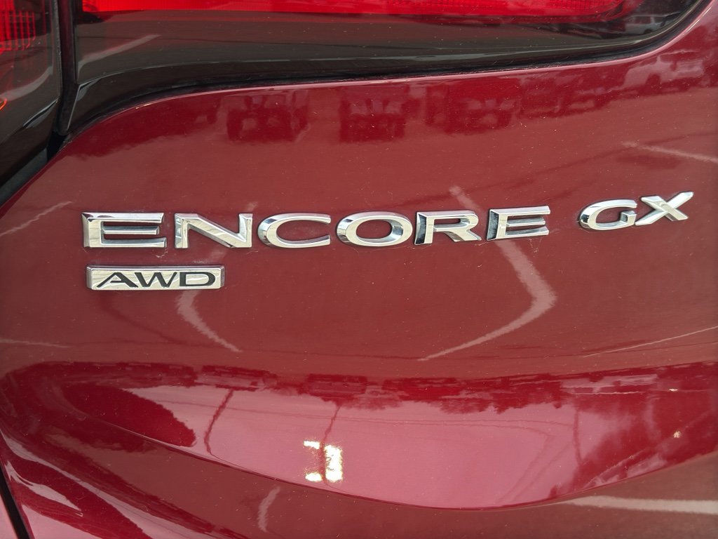 Used 2022 Buick Encore GX Select w/ Sport Touring Package image 11
