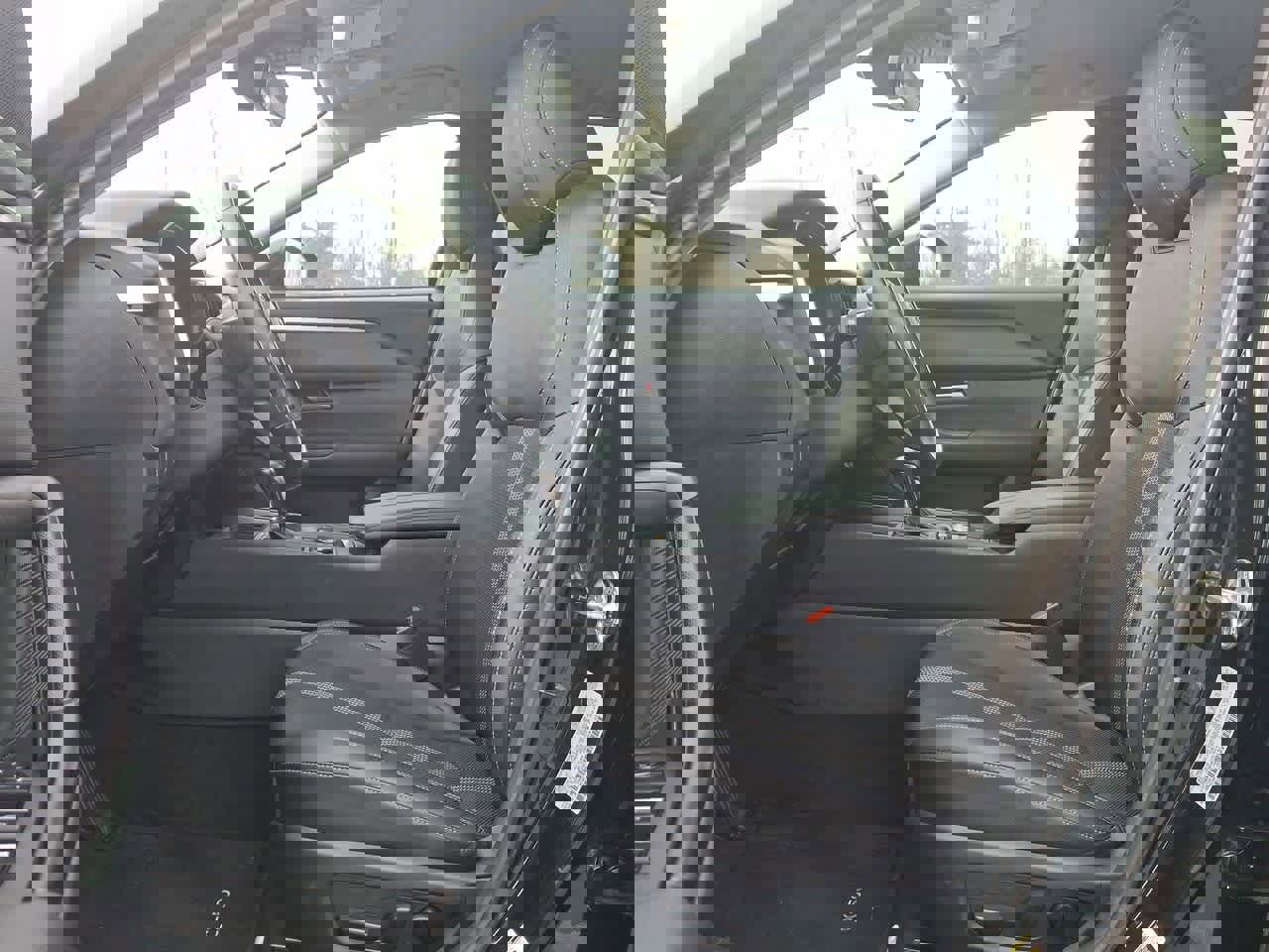 Used 2025 MAZDA CX-50 AWD 2.5 S w/ Preferred Package image 17