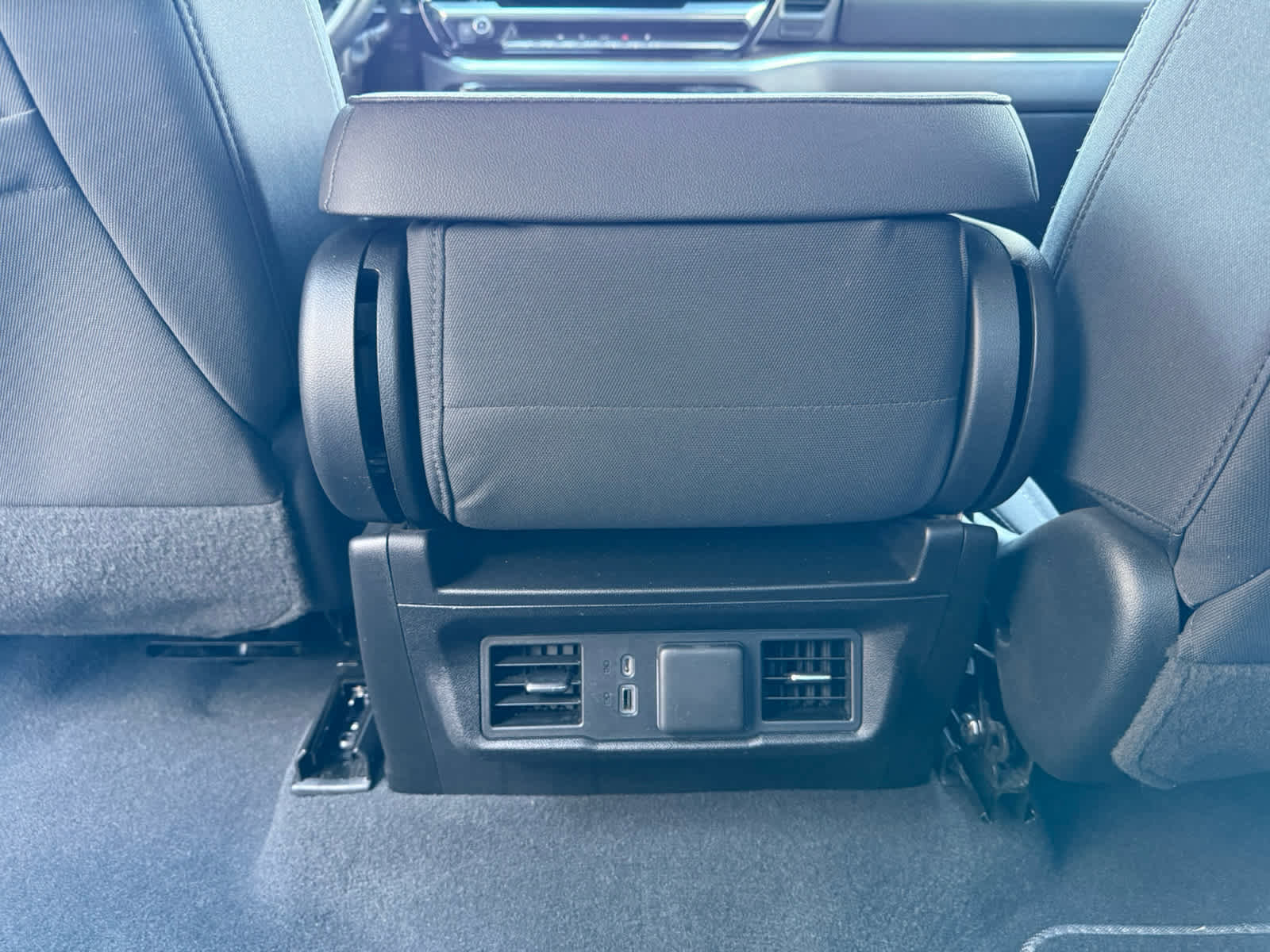 Used 2023 Chevrolet Silverado 1500 LT image 10