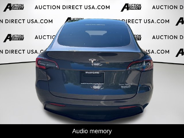 Used 2022 Tesla Model Y Long Range AWD/4WD image 5