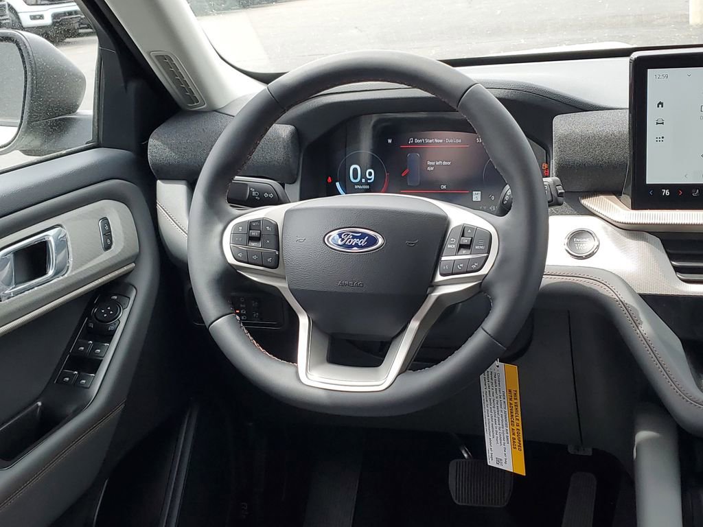 New 2026 Ford Explorer Active AWD/4WD image 26