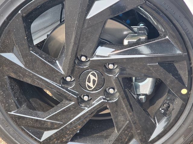 New 2026 Hyundai Elantra SEL Sport FWD image 10