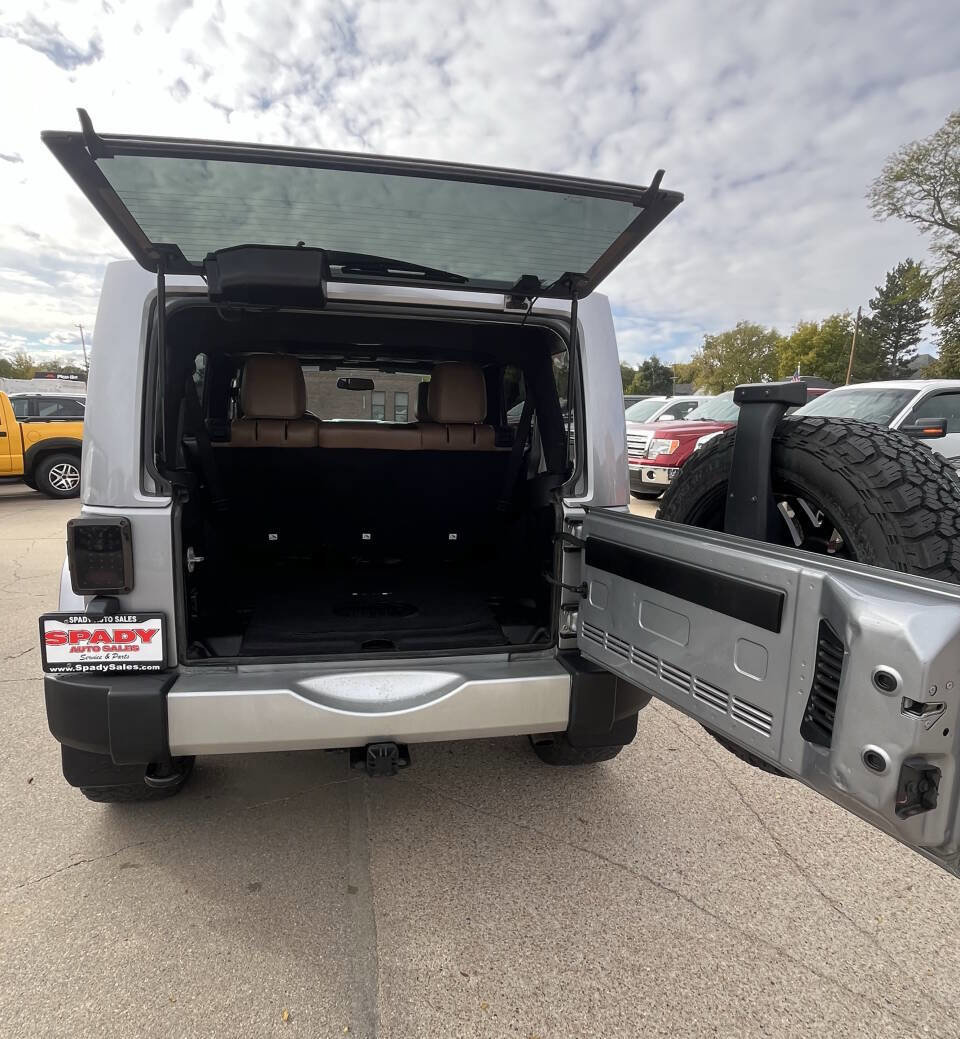 Used 2015 Jeep Wrangler Unlimited Sahara w/ Dual Top Group image 24