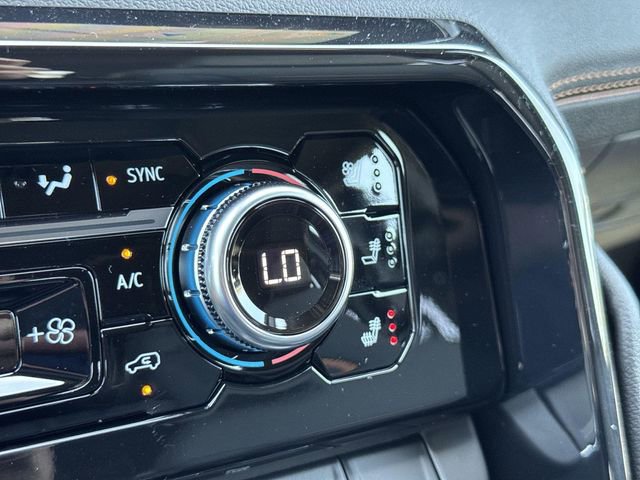 New 2026 GMC Sierra 2500 AT4 w/ AT4 Premium Plus Package AWD/4WD image 17