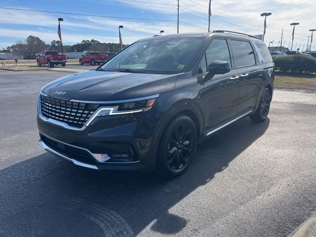 Used 2022 Kia Carnival SX image 4