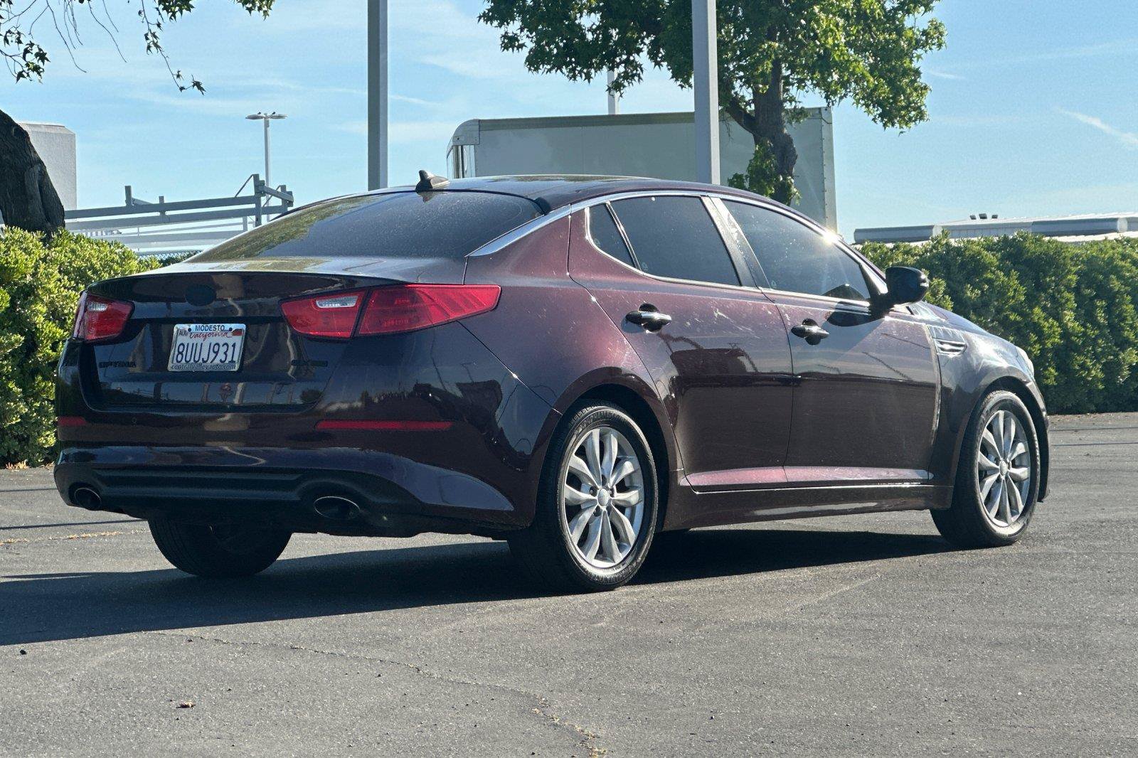 Used 2015 Kia Optima EX w/ EX Premium Package FWD image 3