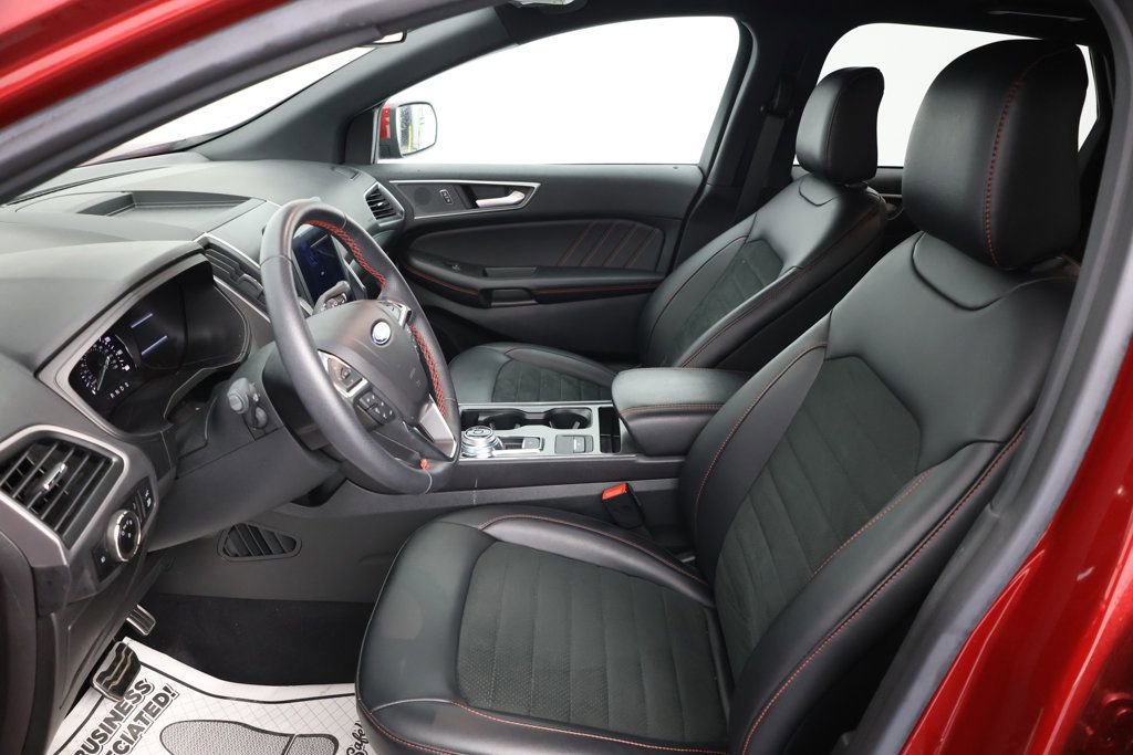 Used 2023 Ford Edge ST-Line image 16