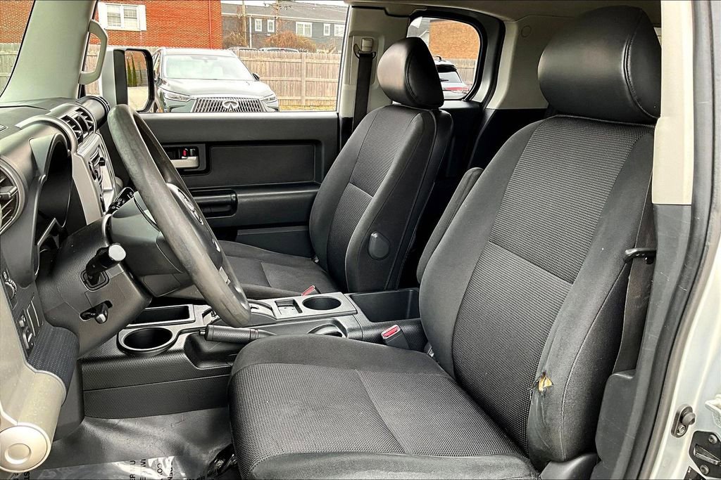 Used 2007 Toyota FJ Cruiser 2WD image 15