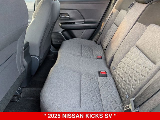 Certified 2025 Nissan Kicks SV w/ SV Premium Package AWD/4WD image 36
