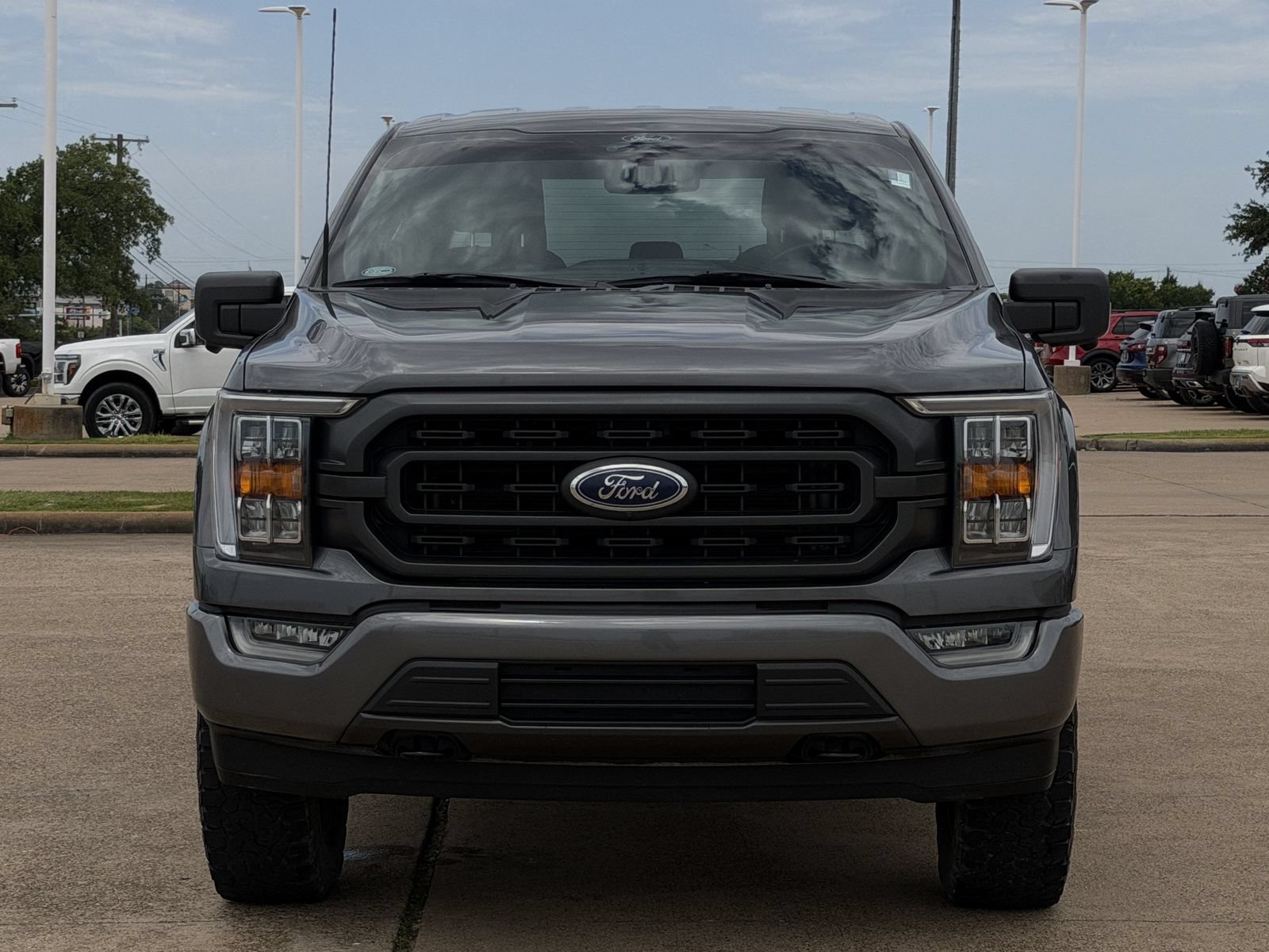 Used 2022 Ford F150 XLT w/ Equipment Group 302A High AWD/4WD image 9