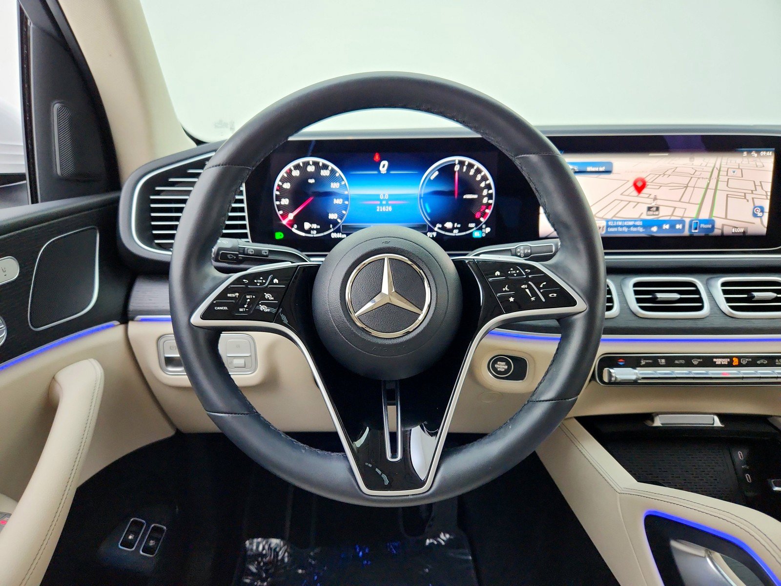 Certified 2025 Mercedes-Benz GLE 450e 4MATIC image 23