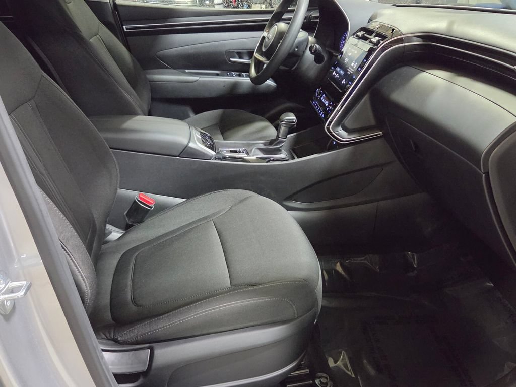 Used 2024 Hyundai Tucson SEL FWD image 16