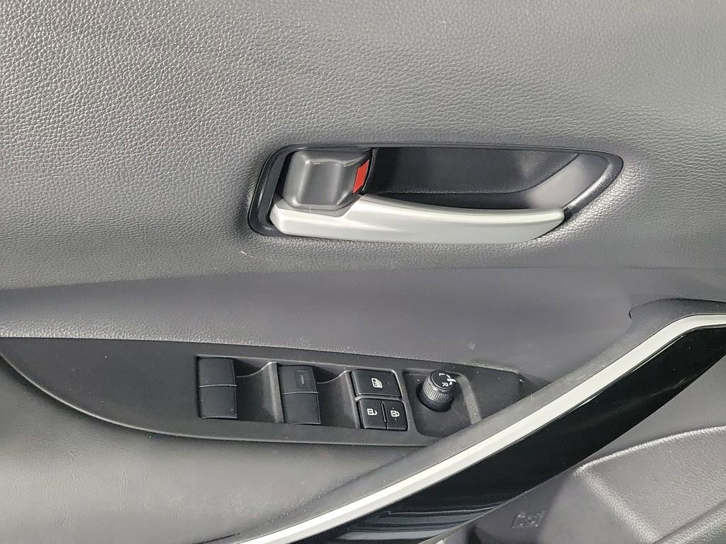 Certified 2025 Toyota Corolla XLE FWD image 20