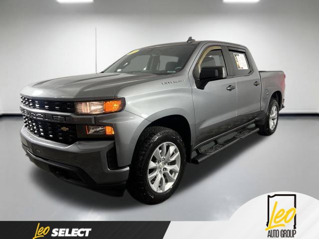 Used 2020 Chevrolet Silverado 1500 Custom w/ Custom Value Package AWD/4WD image 1