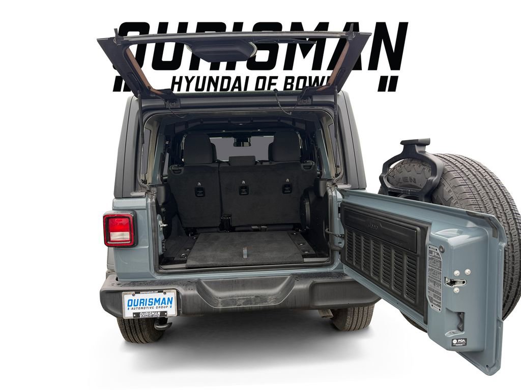 Used 2024 Jeep Wrangler Sport S image 25