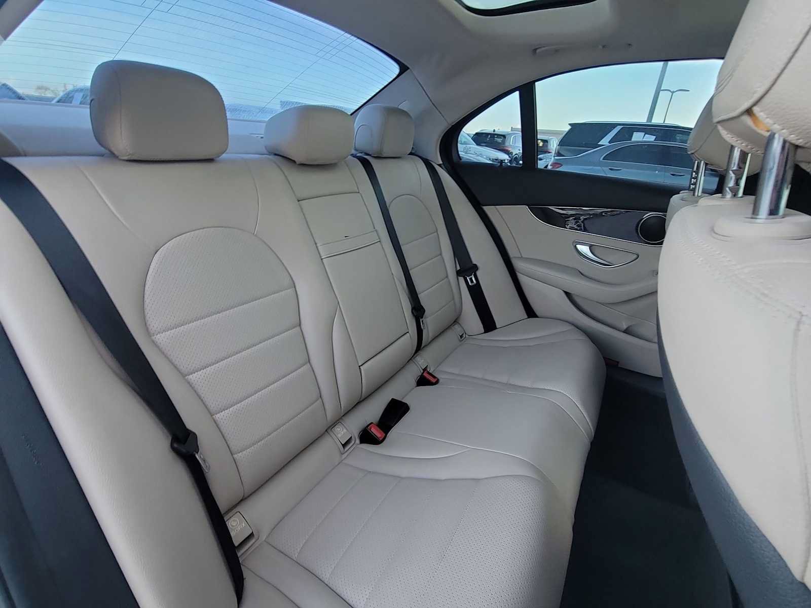 Used 2017 Mercedes-Benz C 300 Sedan image 20