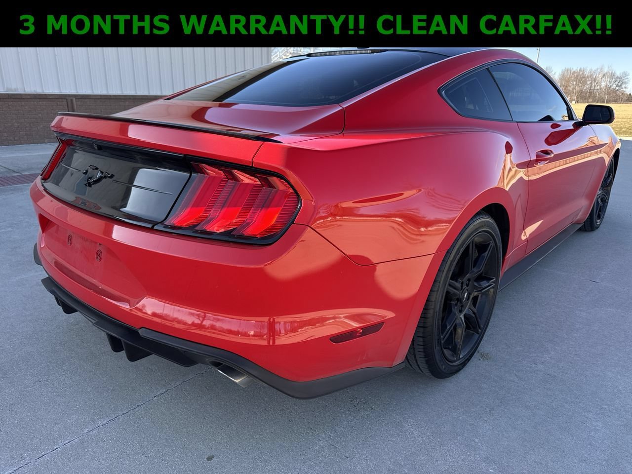 Used 2019 Ford Mustang Coupe w/ Black Accent Package RWD image 28