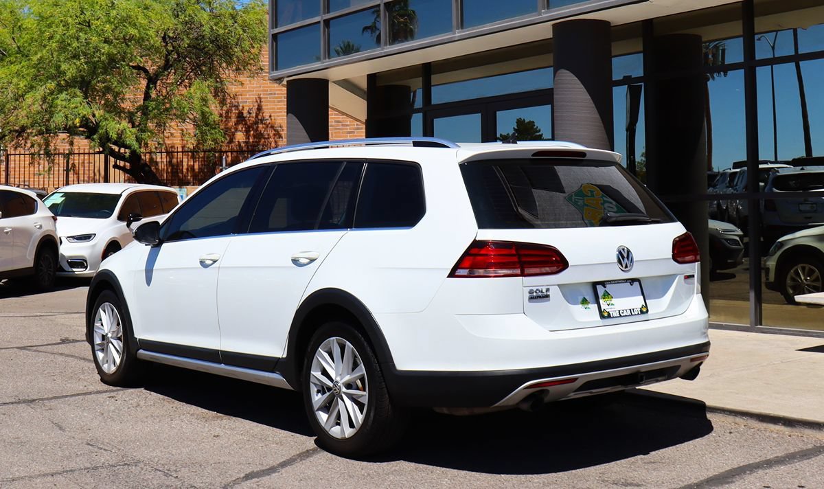 Used 2019 Volkswagen Golf Alltrack S AWD/4WD image 9