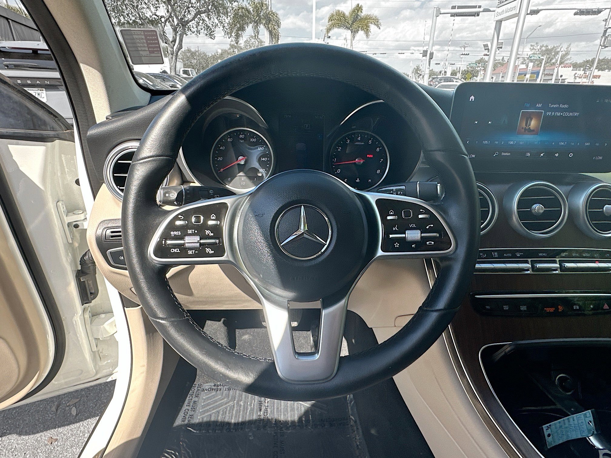 Used 2021 Mercedes-Benz GLC 300 image 11