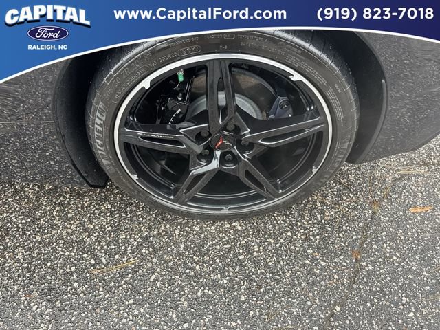 Used 2025 Chevrolet Corvette Stingray image 13