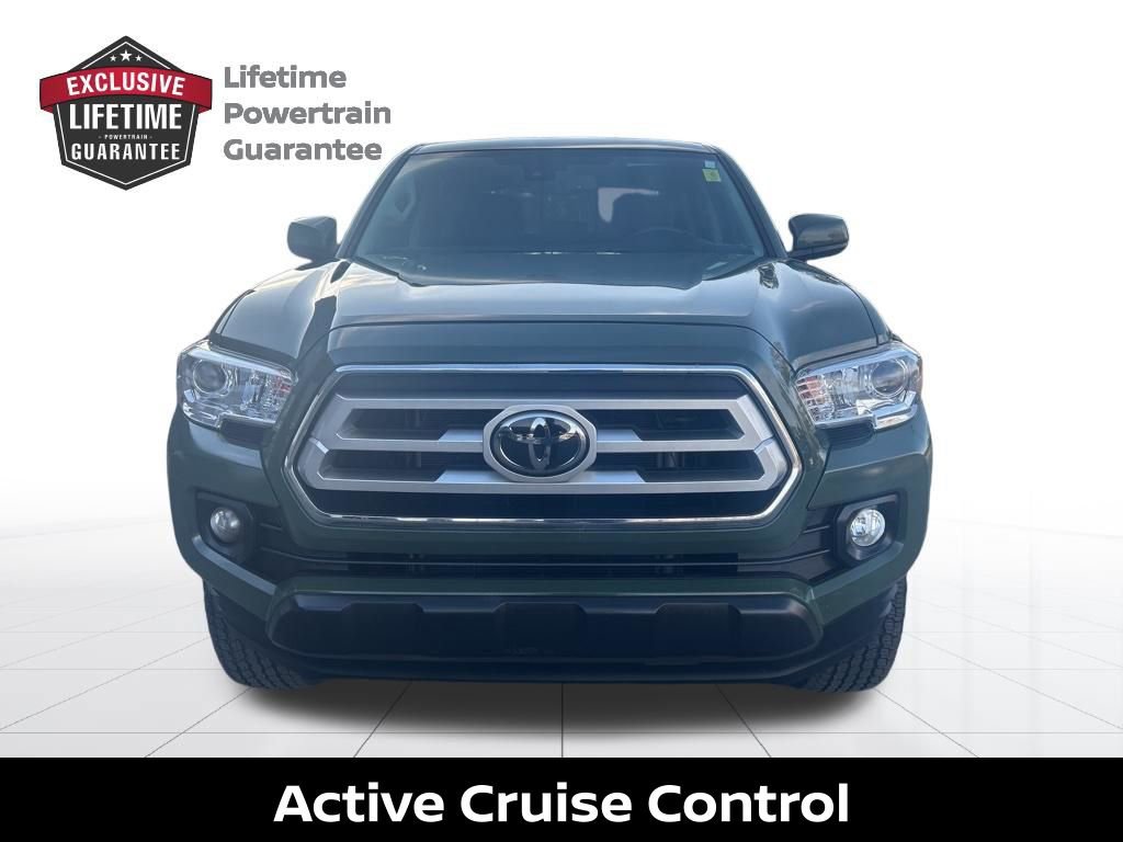 Used 2021 Toyota Tacoma SR5 w/ Trail Edition image 9