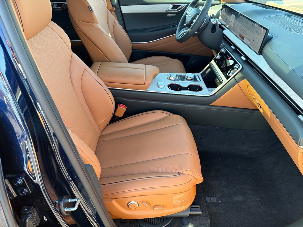 New 2026 Genesis GV80 2.5T Prestige AWD/4WD image 13